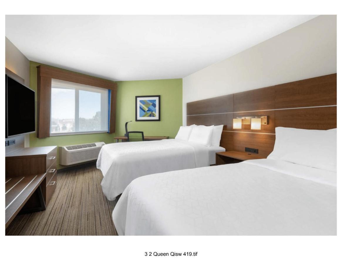 Holiday Inn Express & Suites Colorado Springs-Airport By Ihg Exterior photo